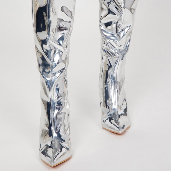 Brand New Fashion Nova Heeled Boots - Picture 3 of 4